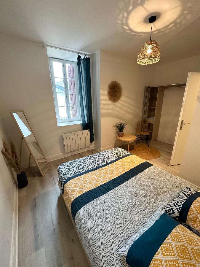** Grand Cosy Au Centre De Nay ** Appartement